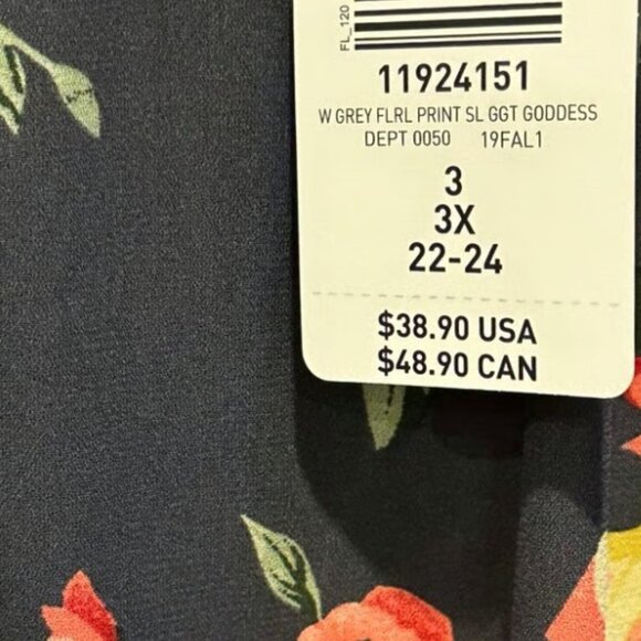 NWT high‎ neck floral sleeveless blouse - Picture 5 of 5